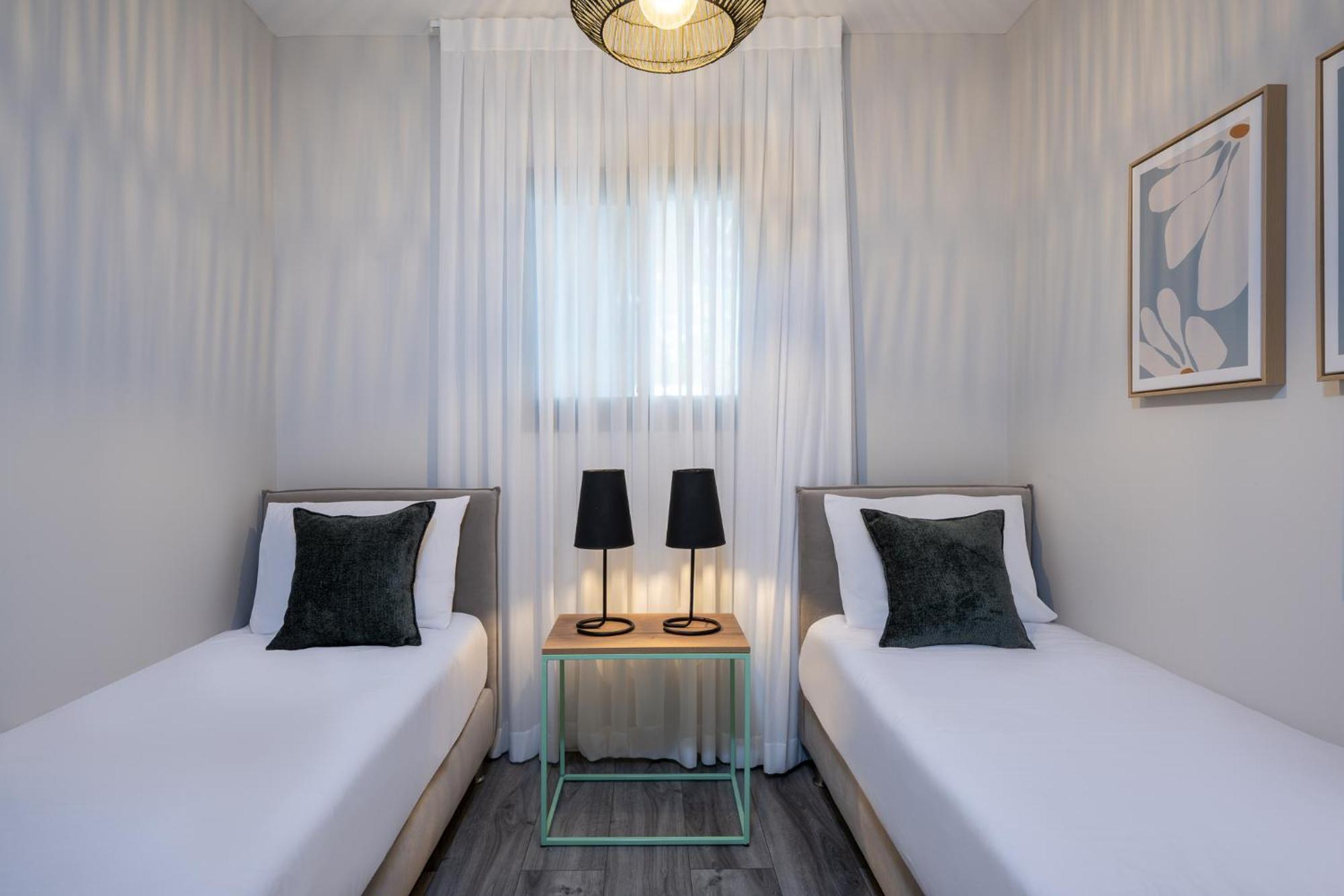 Erettz Dafna Travel Hotel Esterno foto